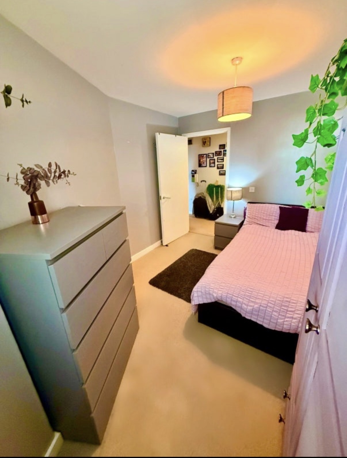 Photo 1 of 9 of Double Room in Spacious Top Floor Flat, Harrow, London