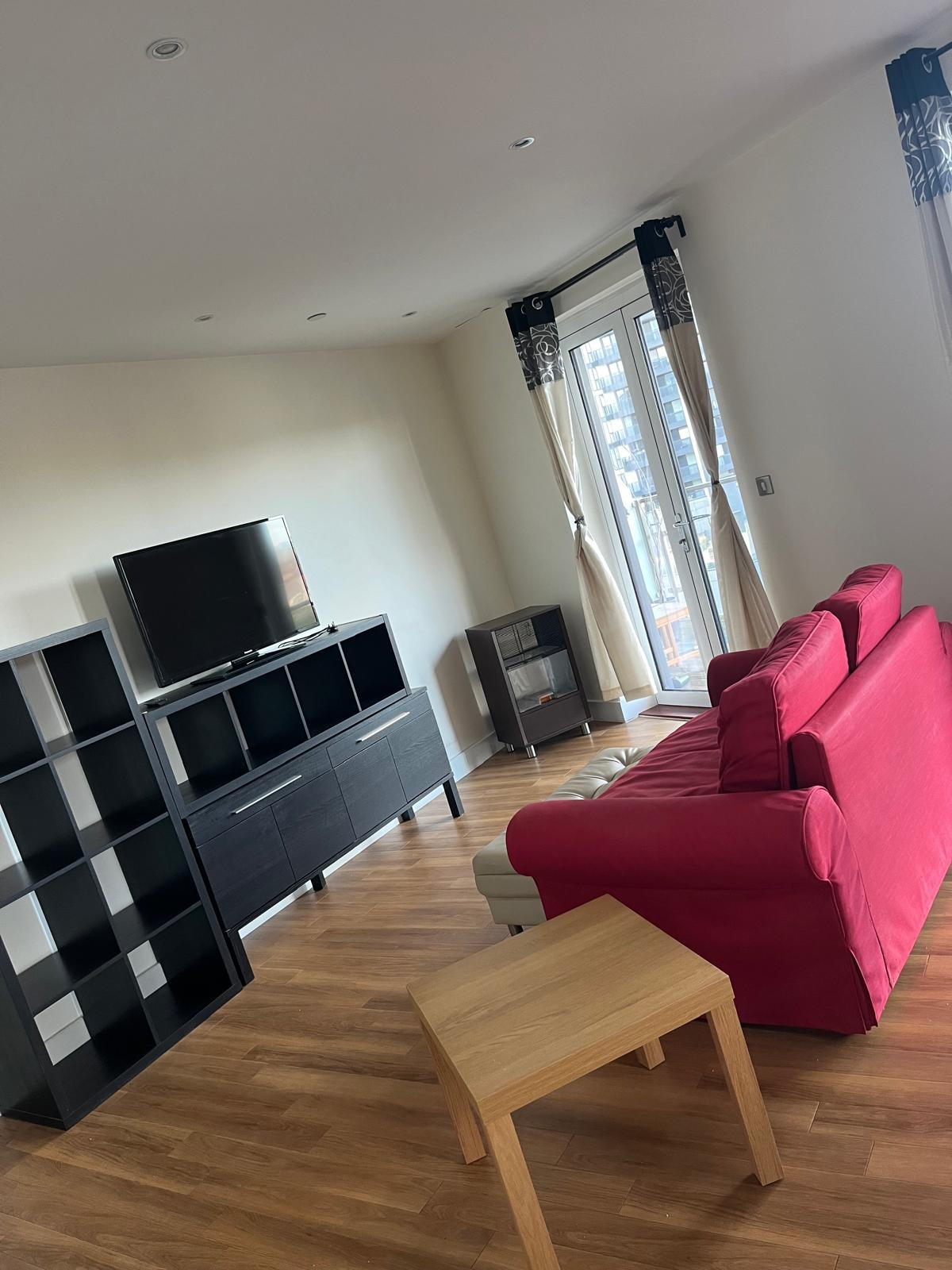Photo 1 of 9 of Spacious one bedroom flat, London, United Kingdom
