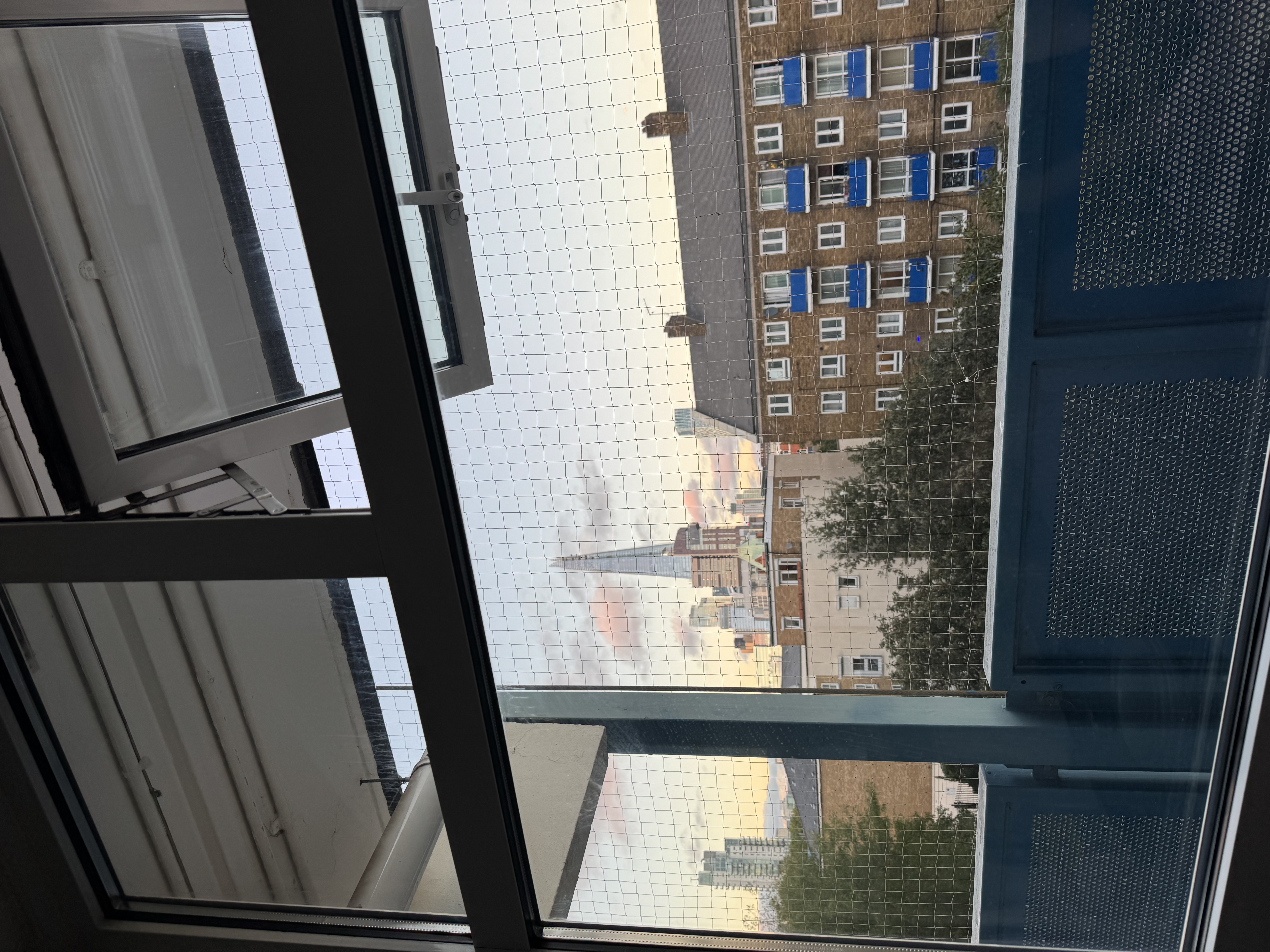 Photo 1 of 5 of Sunny Double Room in a friendly flatshare in London Bridge!, London, United Kingdom